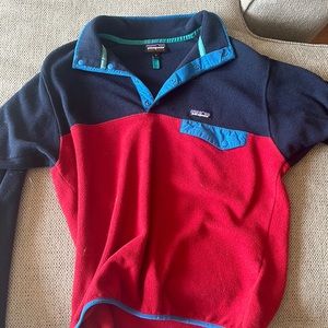Patagonia Pullover Blue and Red